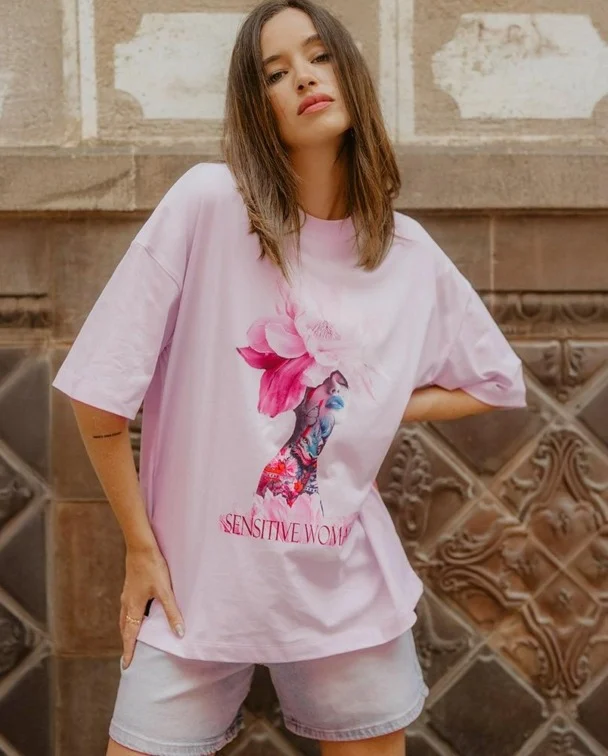 CAMISETA UNISEX SENSITIVE WOMAN - SPECIAL - Imagen 4